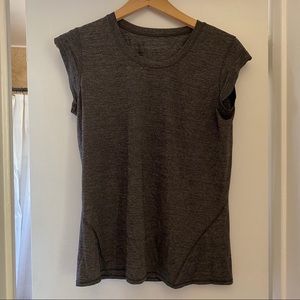 Lululemon Silverescent Short Sleeve in Dark Gray